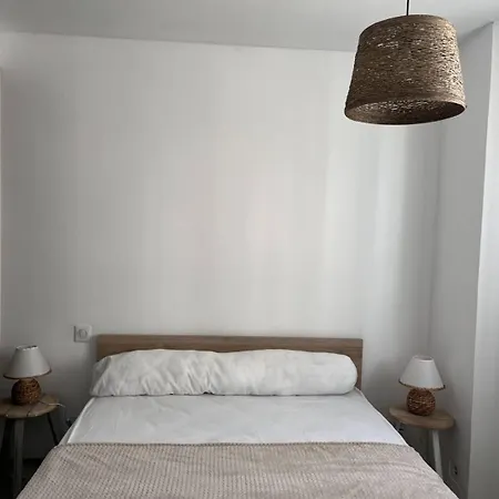 T2 A 50 M De La - 4cdusud8 Apartment